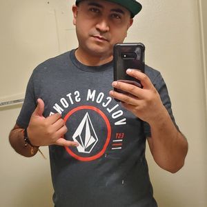 Meet your Posher, Santiago